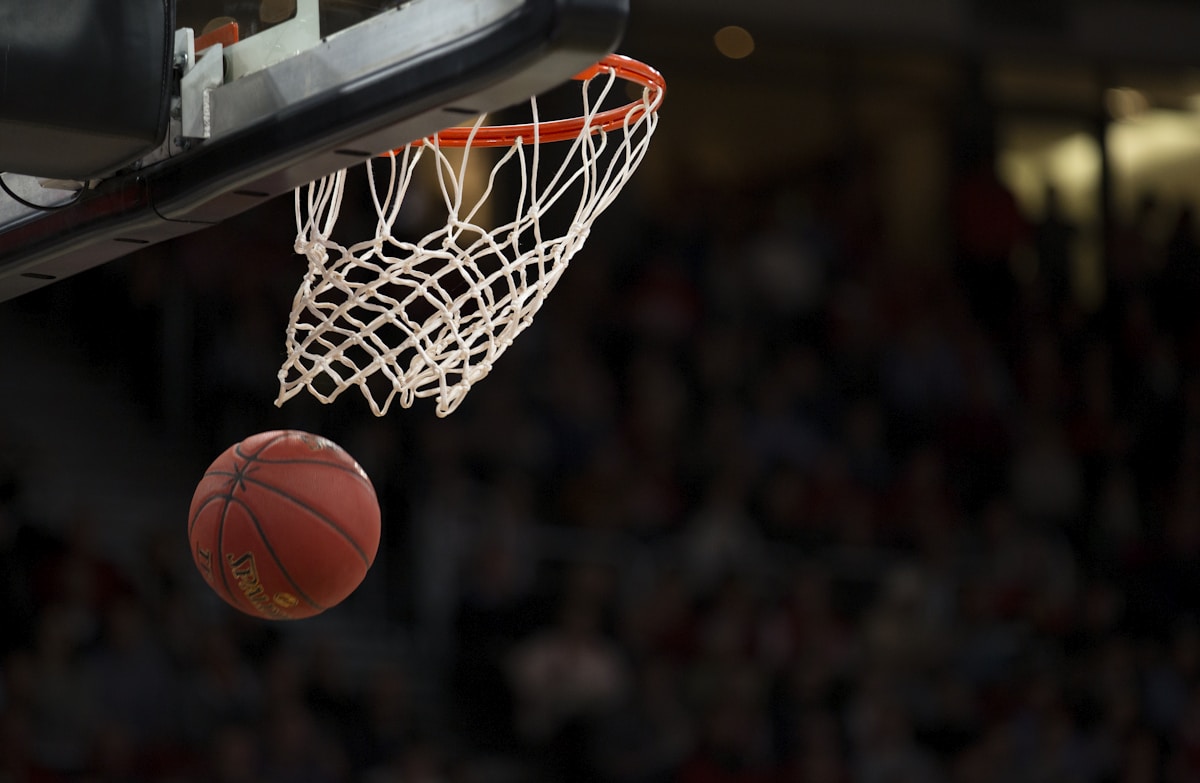 New York Knicks Capture First NBA Championship in 53 Years